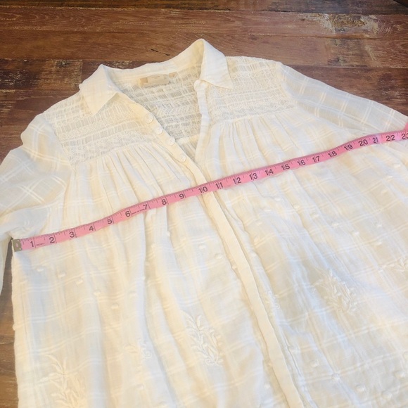 Anthropologie 3/4 sleeve top - Picture 4 of 7